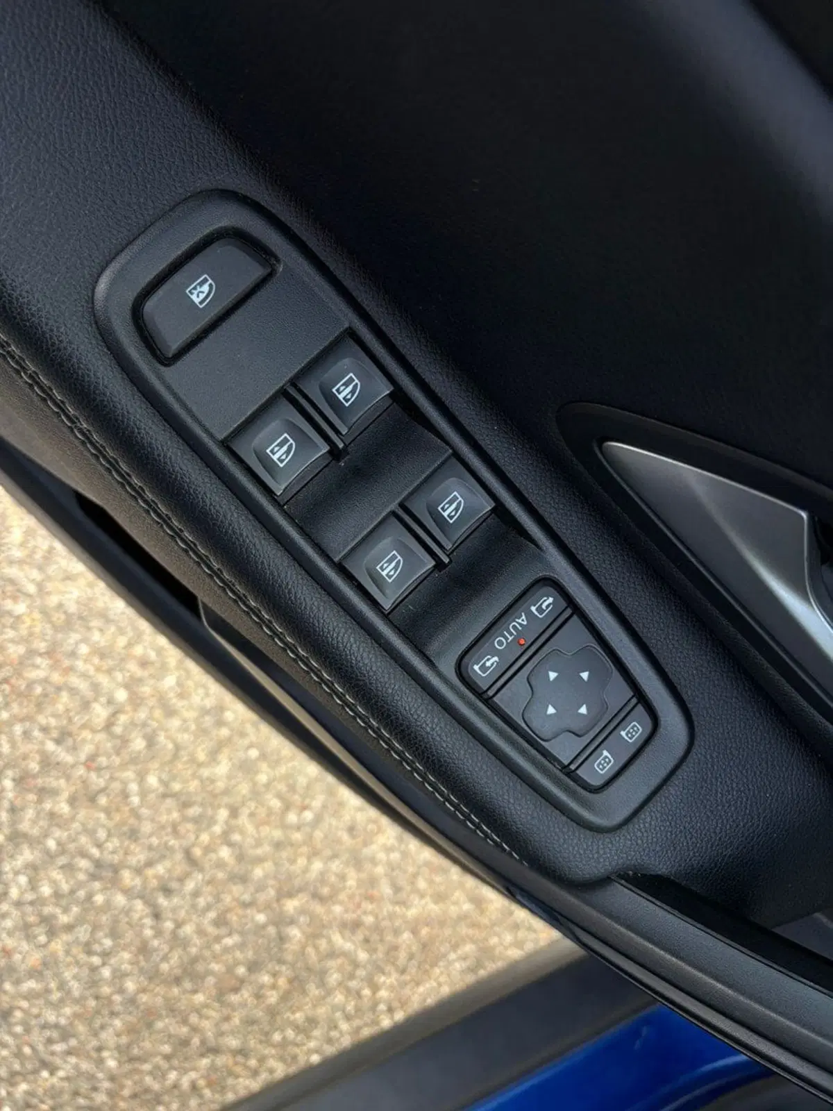 Dacia Duster usata a Vercelli (11)