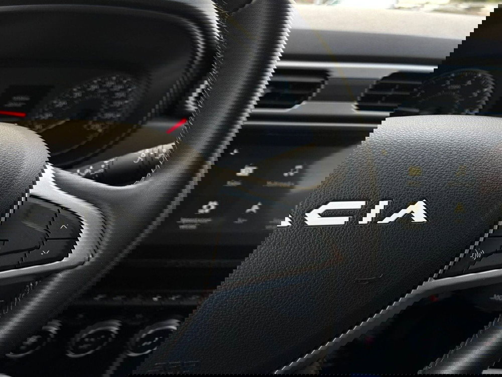 Dacia Duster usata a Vercelli (15)