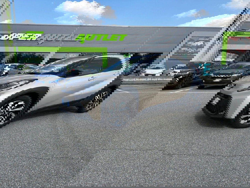 Toyota Aygo X usata a Pavia (10)