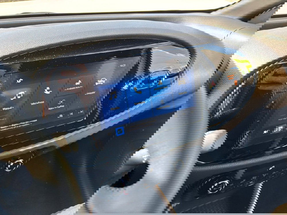 Toyota Aygo X usata a Pavia (11)