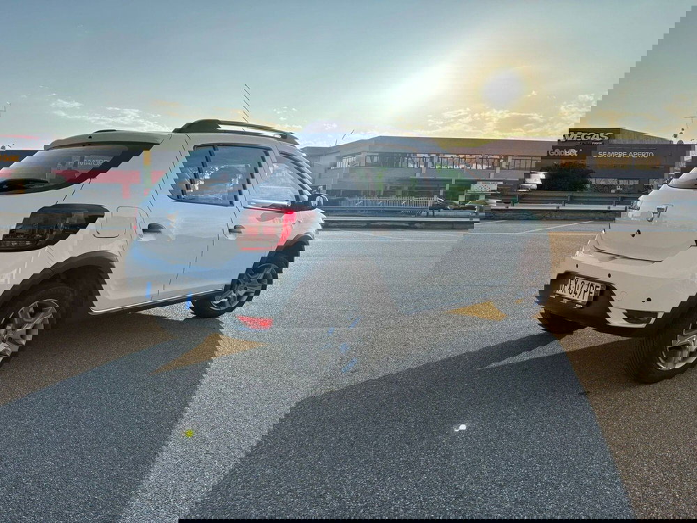 Dacia Sandero usata a Vercelli (10)