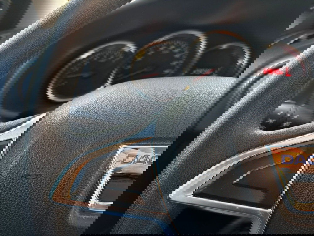 Dacia Sandero usata a Vercelli (12)