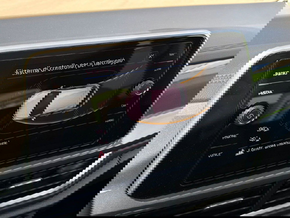 Volkswagen T-Roc usata a Vercelli (15)