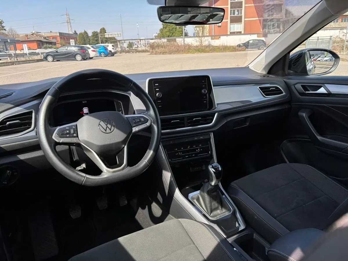 Volkswagen T-Roc usata a Vercelli (4)