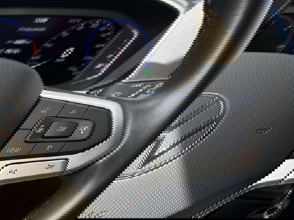 Volkswagen T-Roc usata a Vercelli (7)