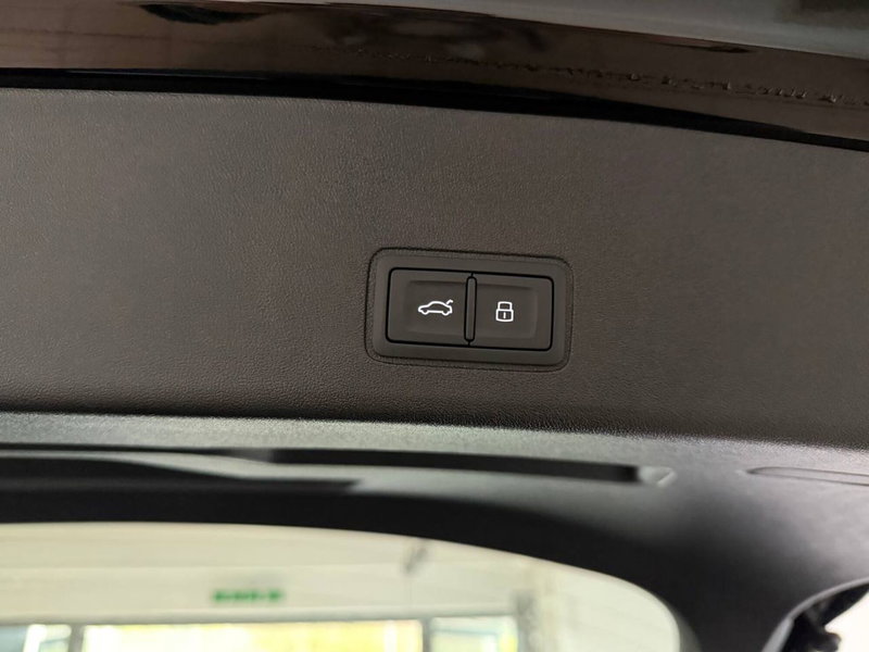 Audi Q3 Sportback nuova a Avellino (10)