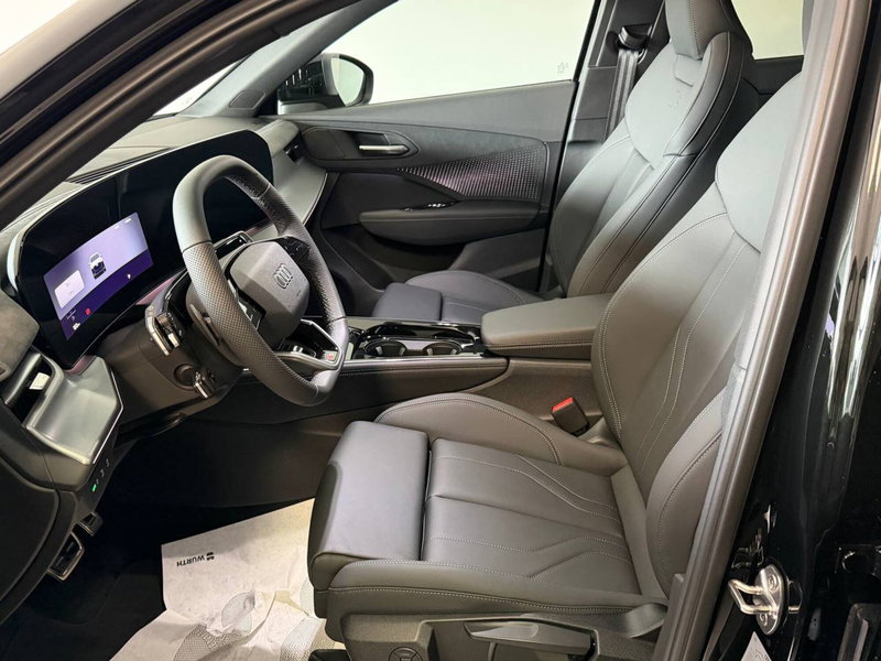 Audi Q3 Sportback nuova a Avellino (12)