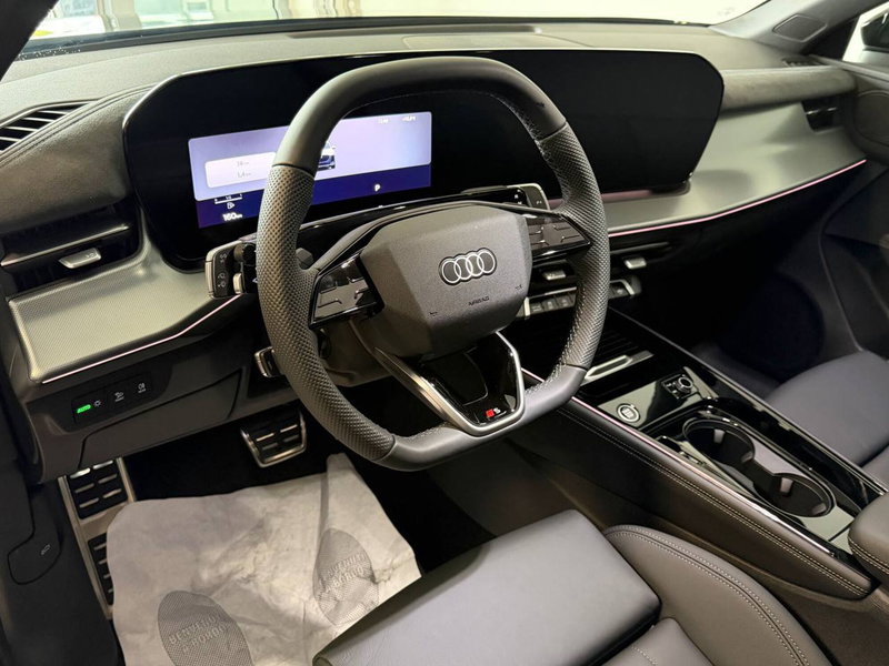 Audi Q3 Sportback nuova a Avellino (14)