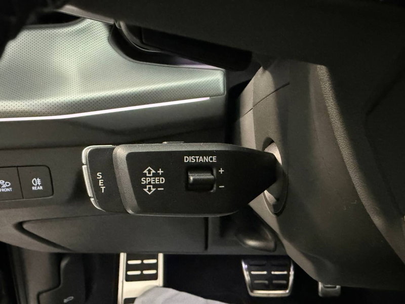 Audi Q3 Sportback nuova a Avellino (15)