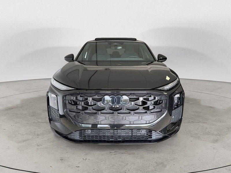 Audi Q3 Sportback nuova a Avellino (2)