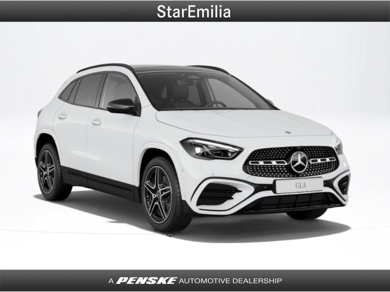 Mercedes-Benz GLA SUV nuova a Ferrara
