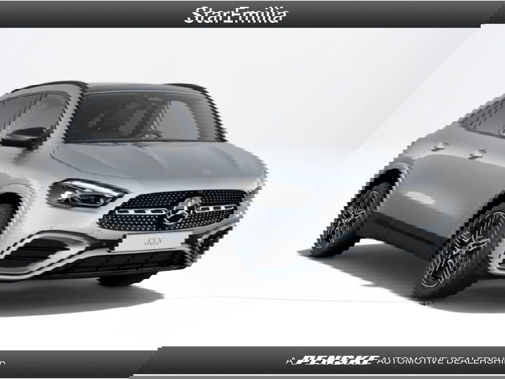 Mercedes-Benz GLA SUV nuova a Bologna