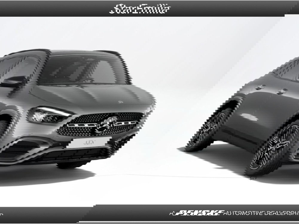 Mercedes-Benz GLA SUV nuova a Bologna