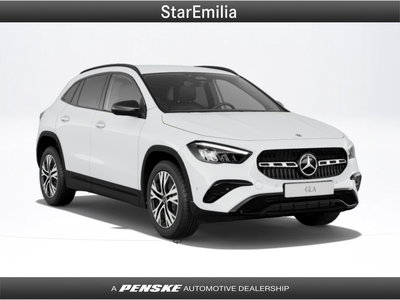 Mercedes-Benz GLA SUV 200 d Progressive Advanced Plus 4matic auto nuova a Casalecchio di Reno