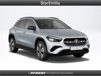 Mercedes-Benz GLA SUV 200 d Progressive Extra auto nuova a Casalecchio di Reno