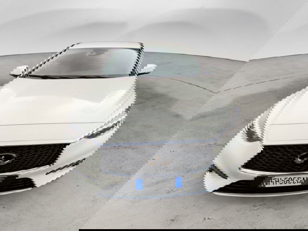 Infiniti Q30 usata a Perugia (4)