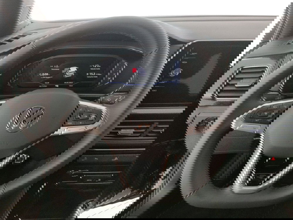 Volkswagen T-Cross nuova a Napoli (17)