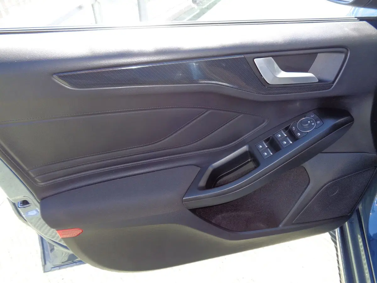 Ford Focus usata a Treviso (7)