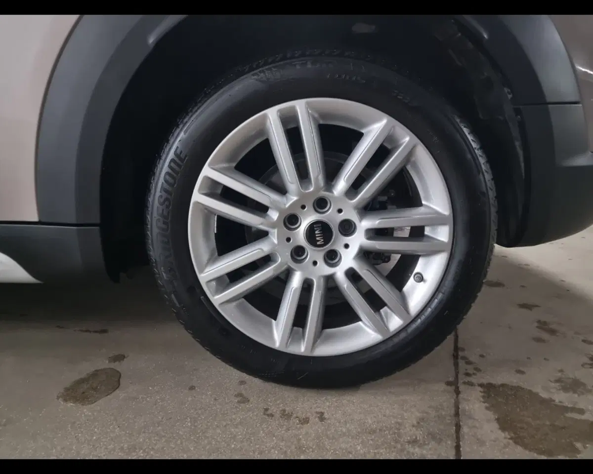 MINI Mini Countryman usata a Napoli (10)