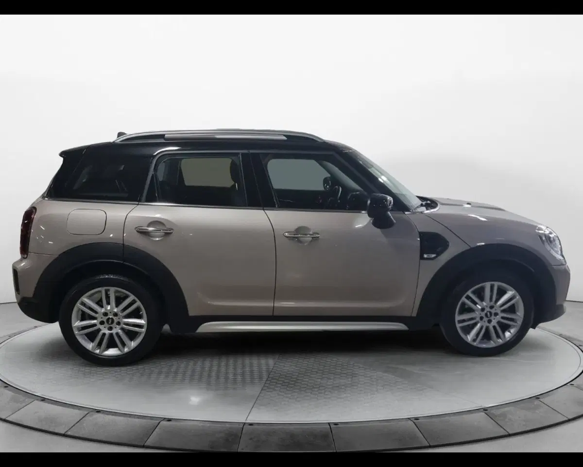 MINI Mini Countryman usata a Napoli (5)
