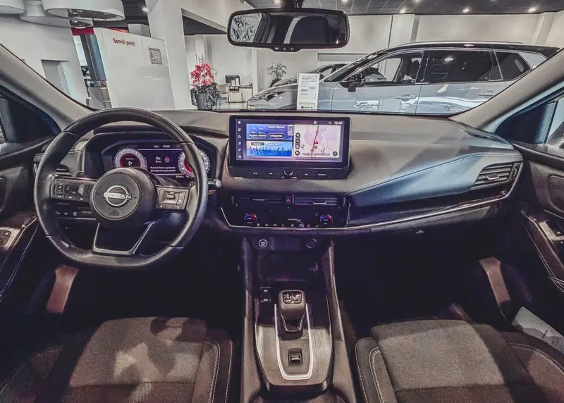 Nissan Qashqai usata a Vercelli (7)