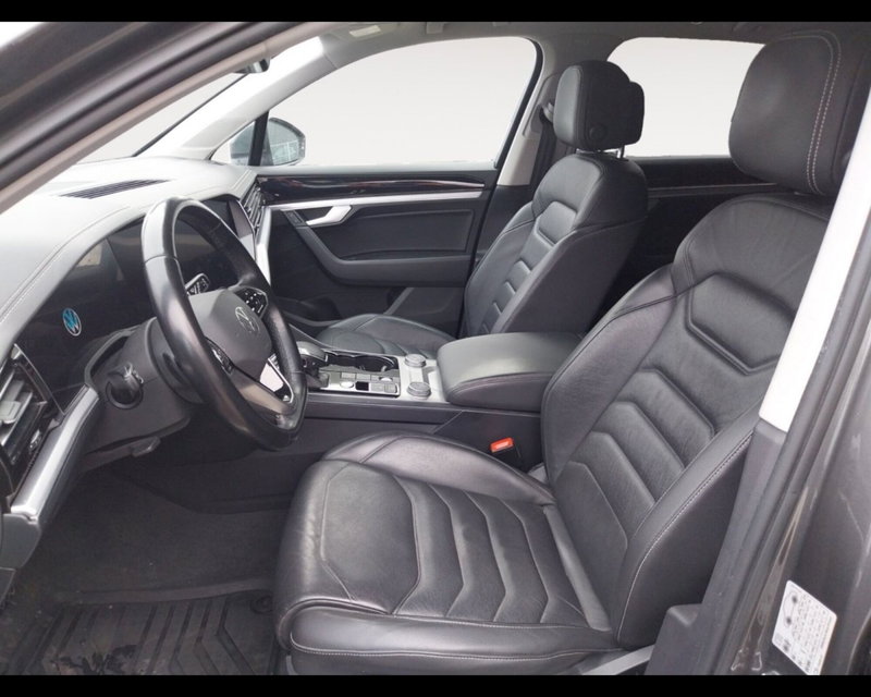 Volkswagen Touareg usata a Bologna (9)