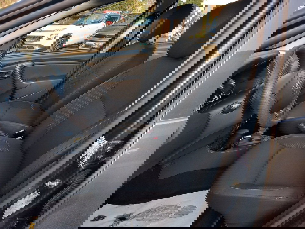 Dacia Duster usata a Lucca (9)