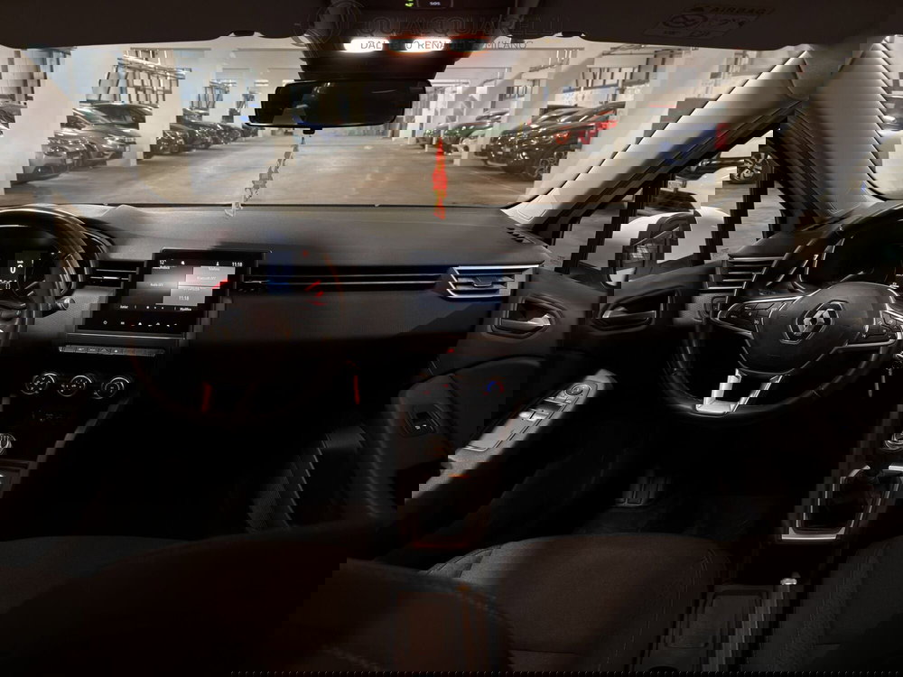 Renault Clio usata a Milano (17)