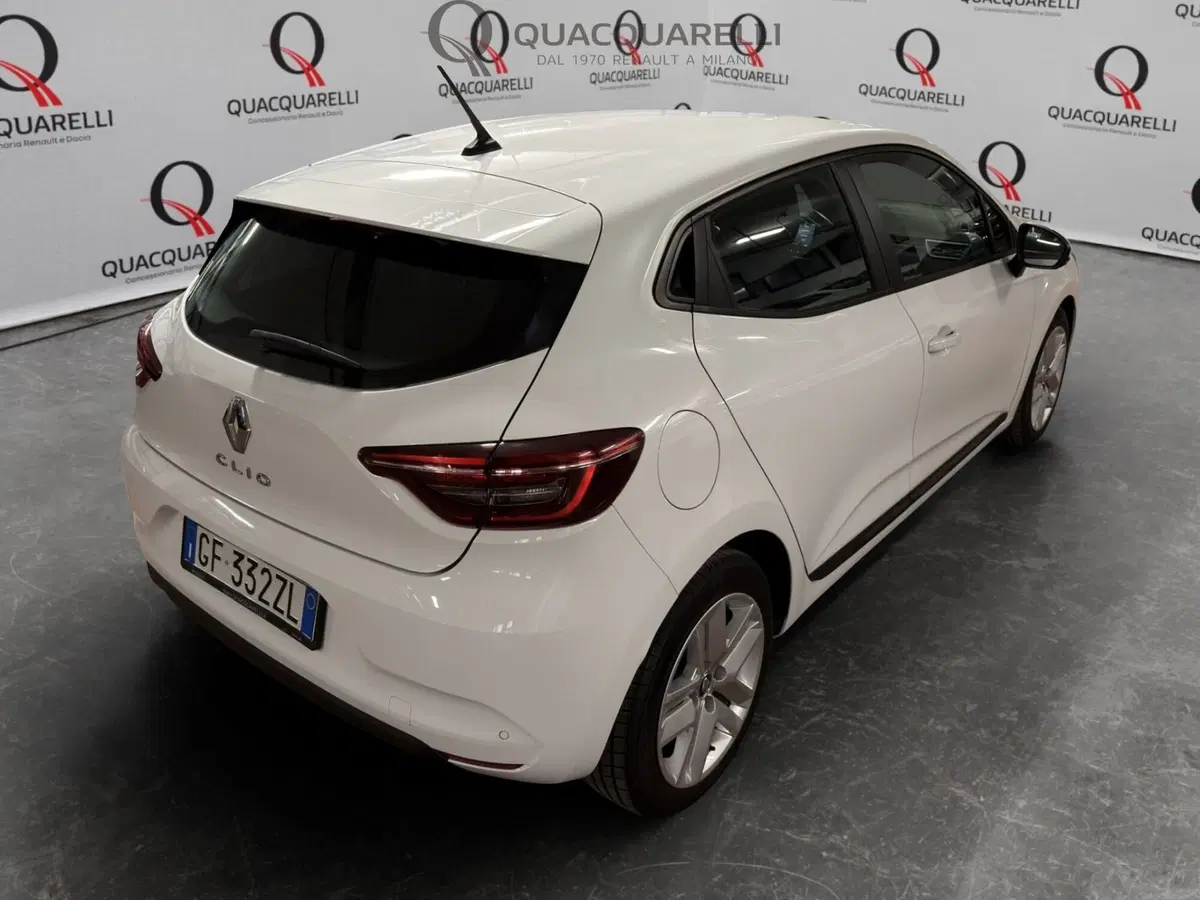 Renault Clio usata a Milano (4)