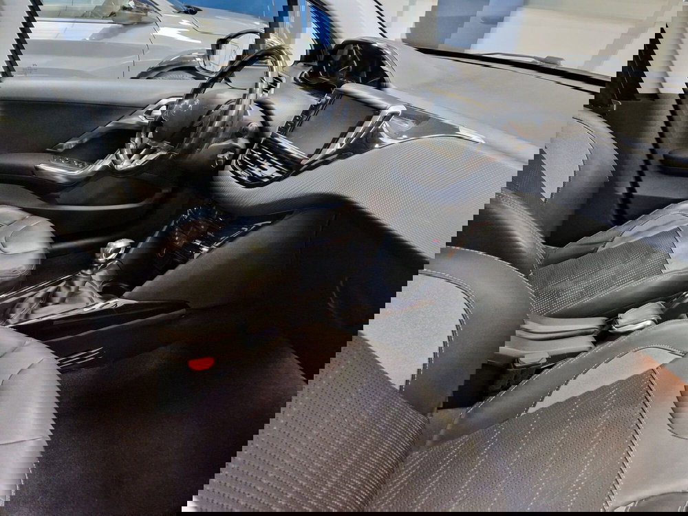 Peugeot 2008 usata a Varese (10)