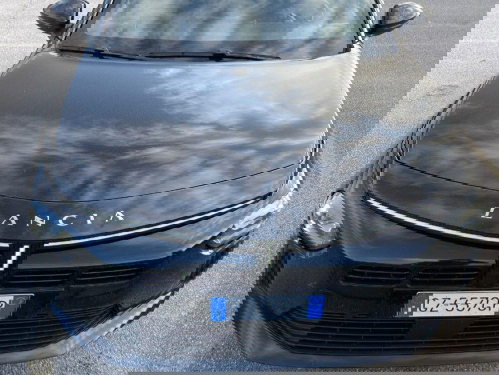 Lancia Ypsilon usata a Salerno (9)