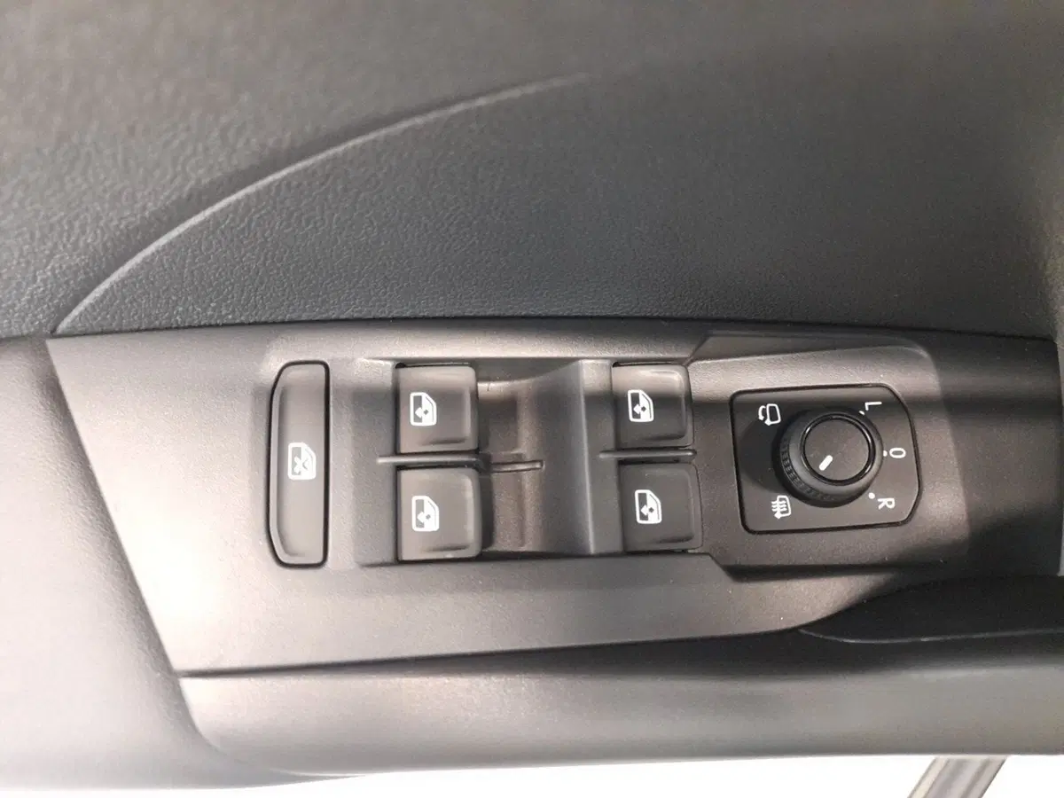 Volkswagen T-Cross nuova a Bologna (9)