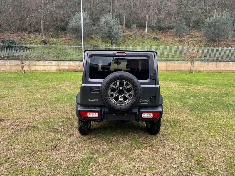 Suzuki Jimny nuova a Salerno (11)