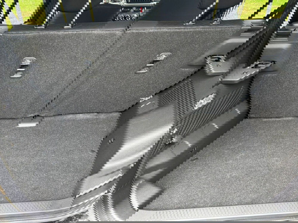 Suzuki Jimny nuova a Salerno (13)