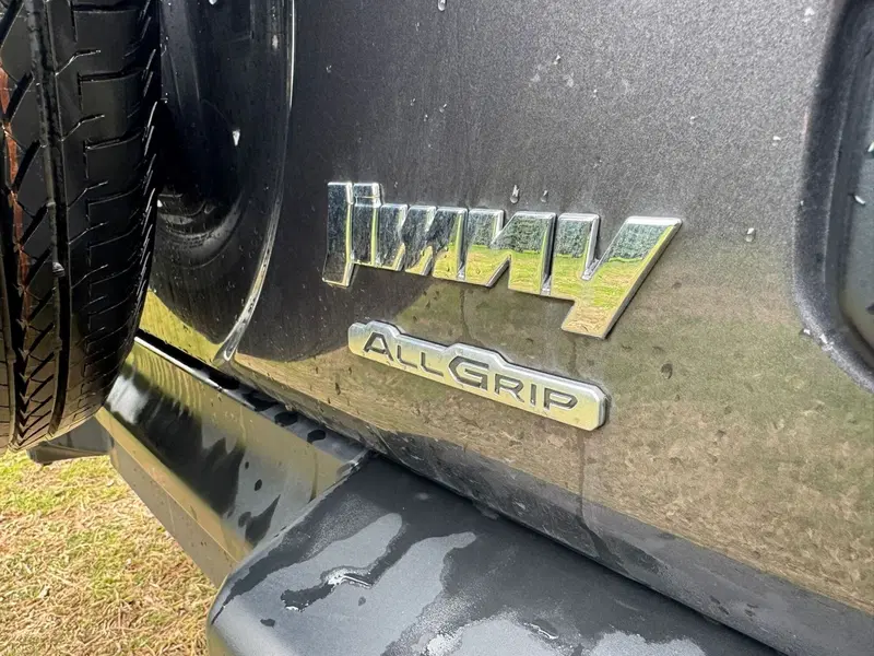 Suzuki Jimny nuova a Salerno (15)