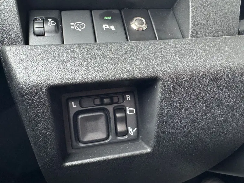 Suzuki Jimny nuova a Salerno (18)