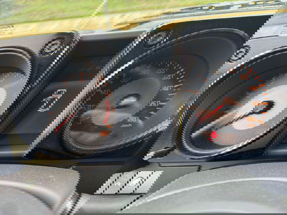 Suzuki Jimny nuova a Salerno (20)