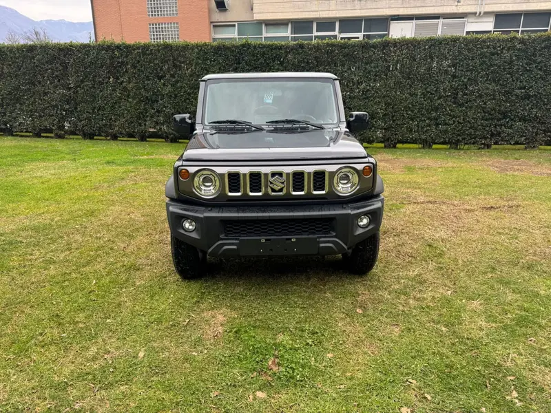Suzuki Jimny nuova a Salerno (9)