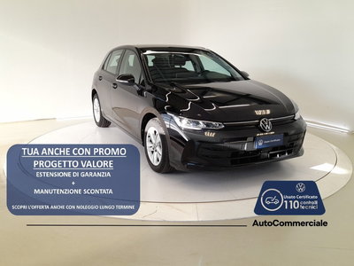 Volkswagen Golf 2.0 TDI SCR Life del 2025 usata a Bologna