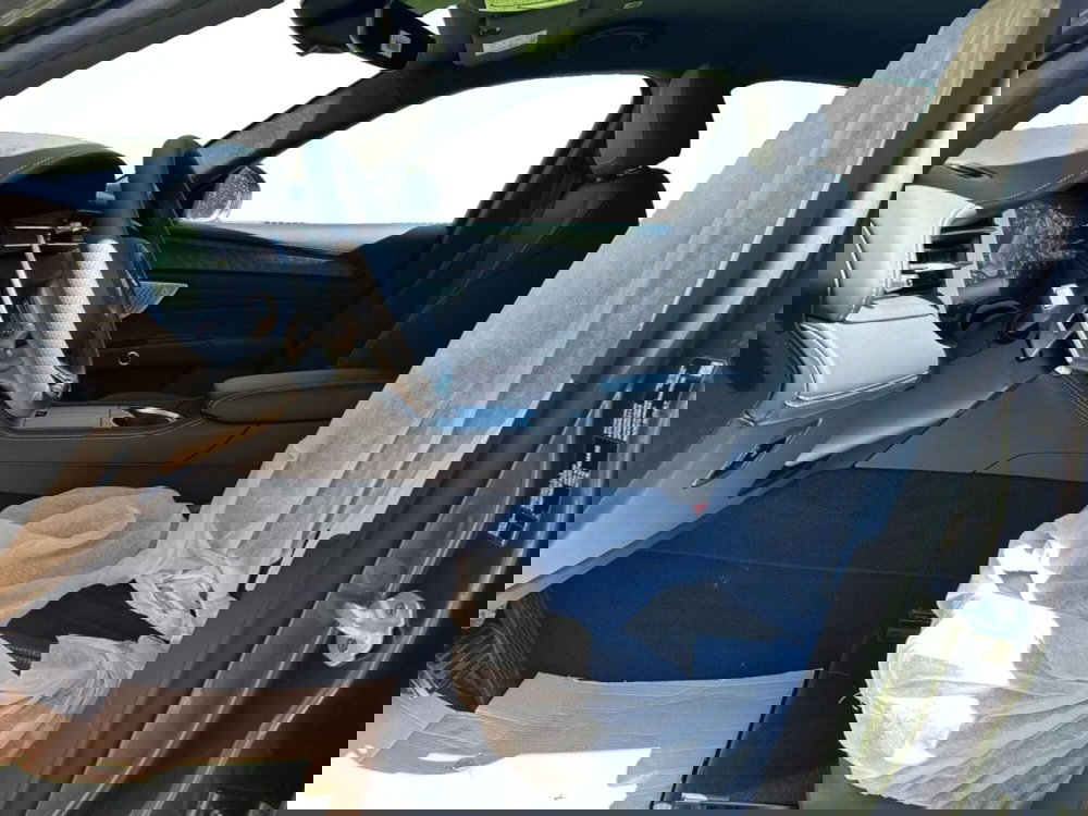 Maserati Grecale nuova a Salerno (6)