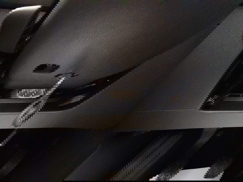 Volkswagen Taigo usata a Bologna (13)