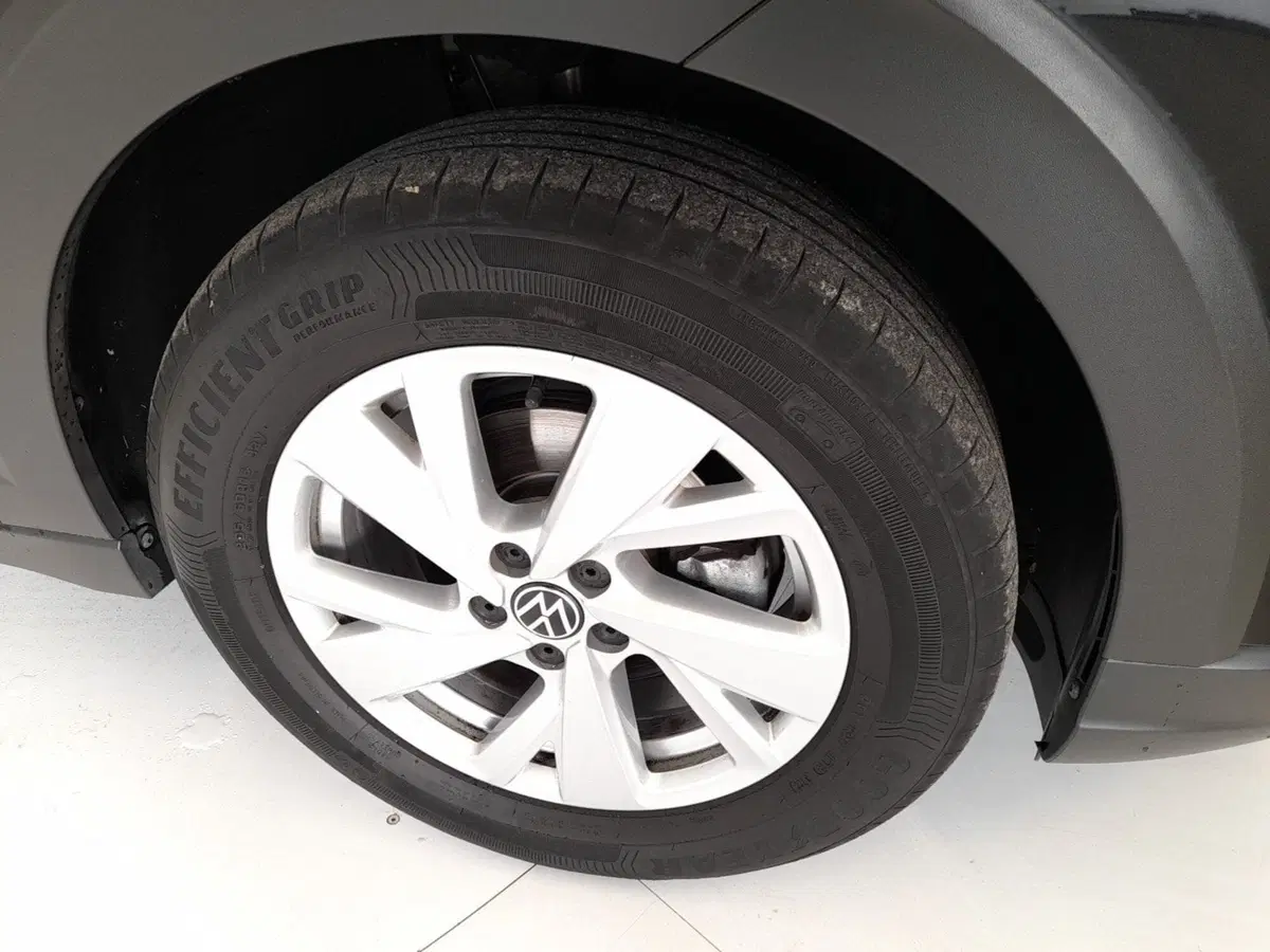 Volkswagen Taigo usata a Bologna (7)
