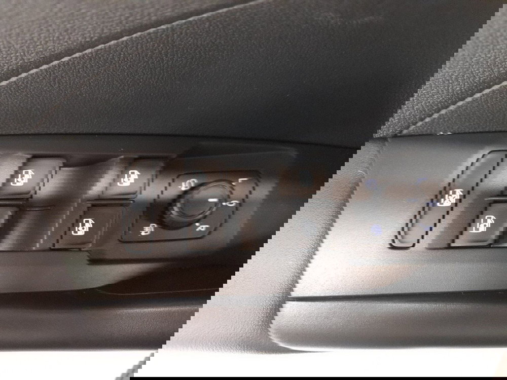 Volkswagen T-Cross usata a Bologna (9)