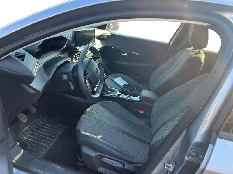 Peugeot 208 usata a Salerno (6)