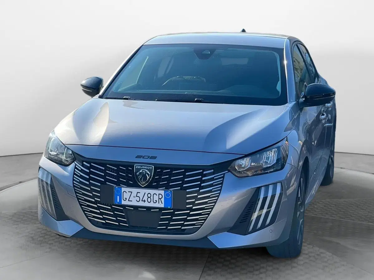 Peugeot 208 usata a Salerno (8)