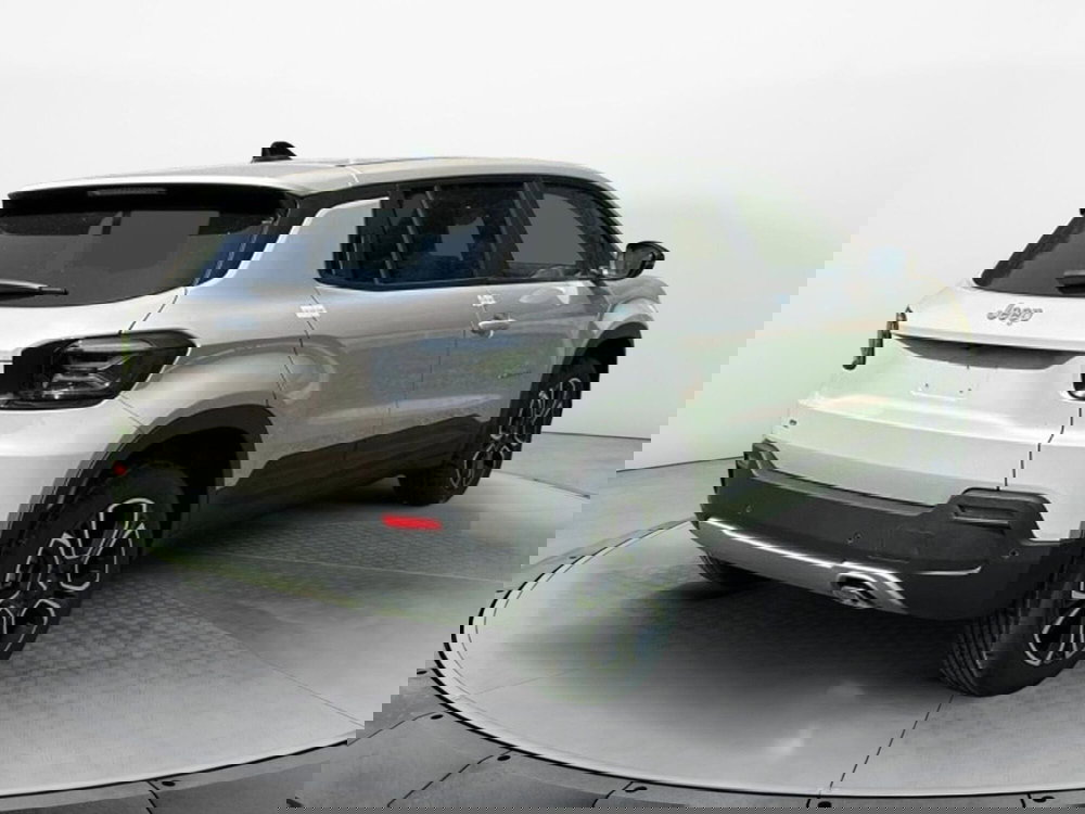 Jeep Avenger nuova a Salerno (3)