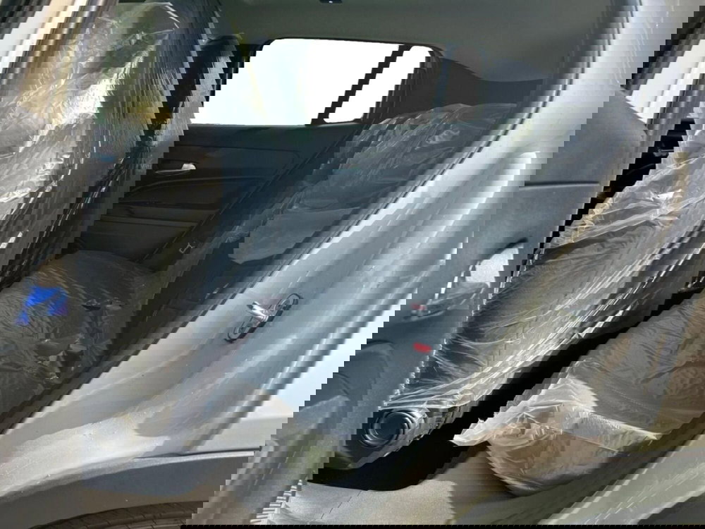 Jeep Avenger nuova a Salerno (7)