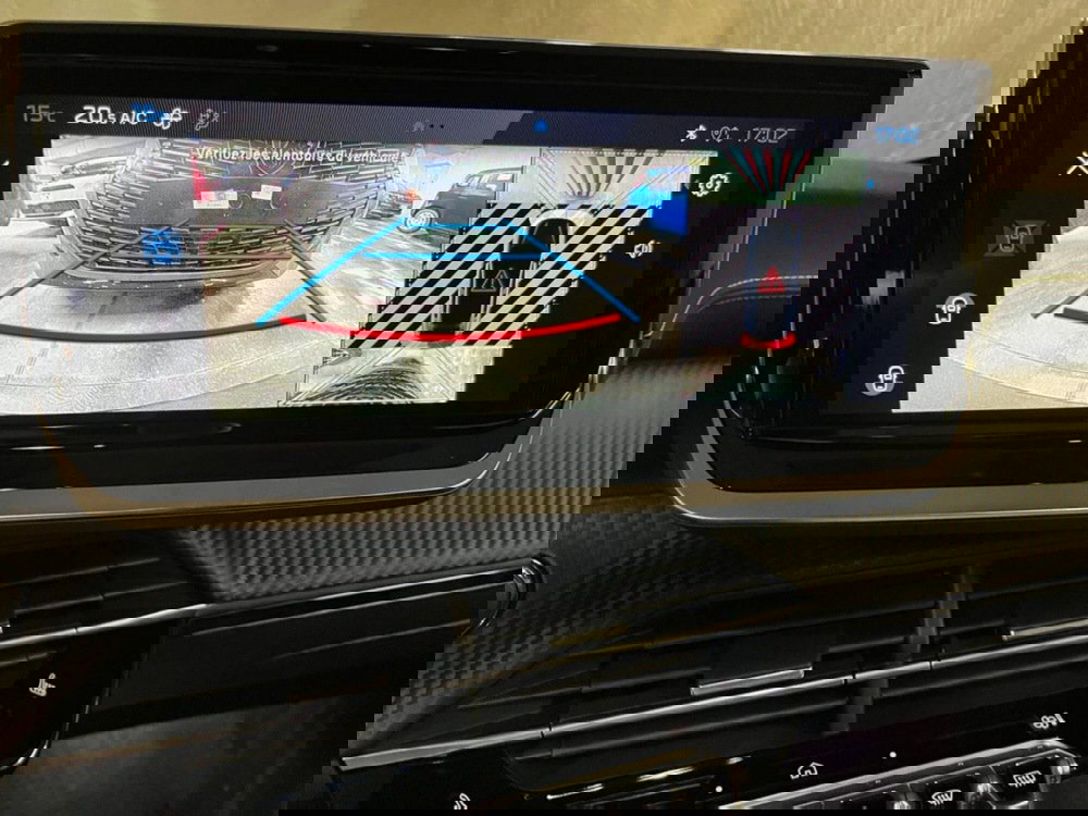 Peugeot 208 nuova a Salerno (10)