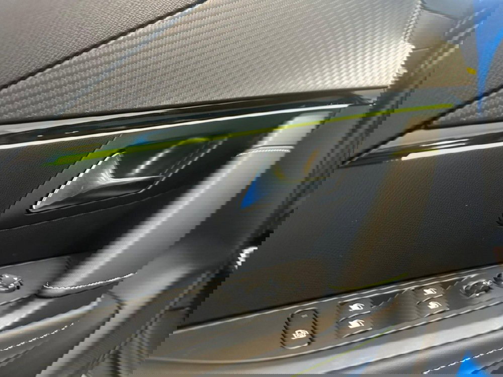 Peugeot 208 nuova a Salerno (13)