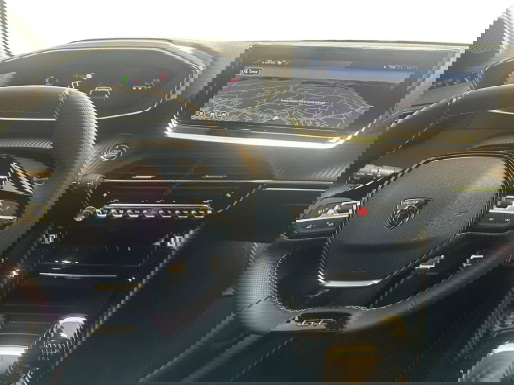 Peugeot 208 nuova a Salerno (5)